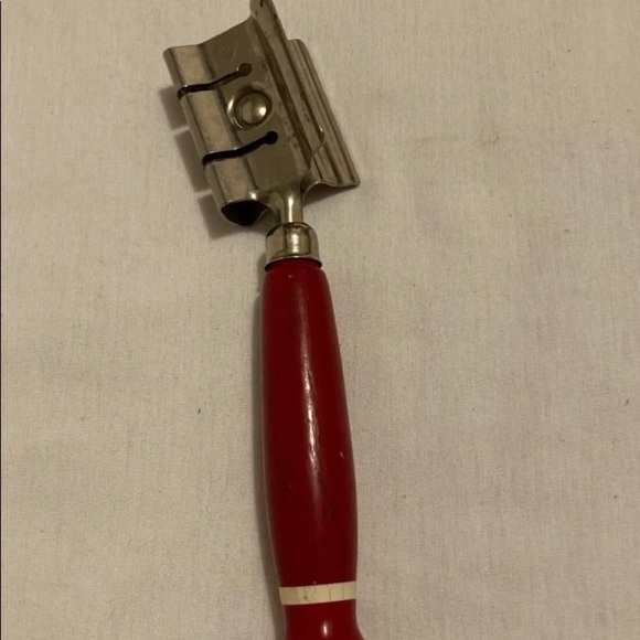Red Handle Knife Sharpener Made in the USA by Ecko A & J Vintage - Picture 3 of 7